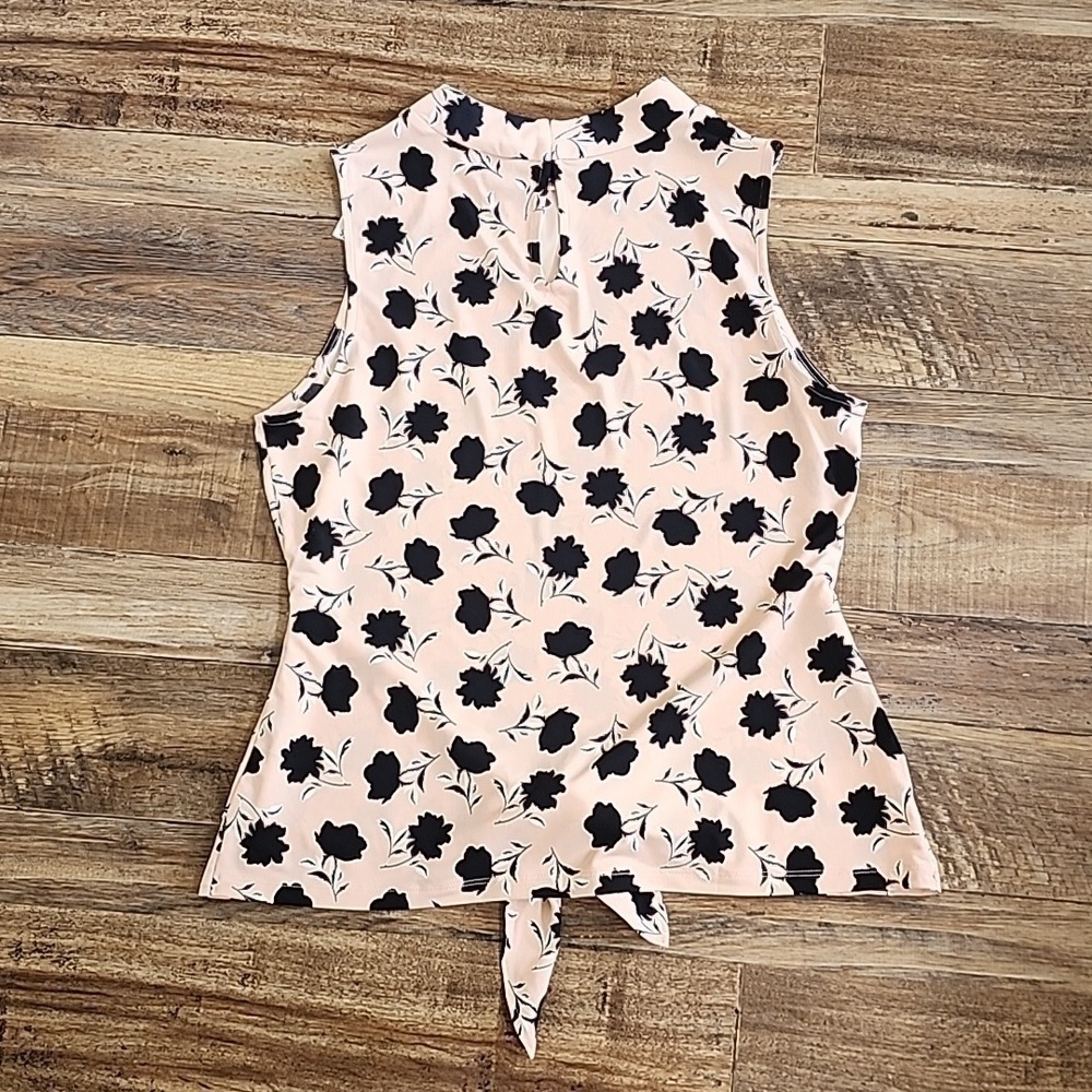 NWT Ann Taylor Floral Tie Waist Top Sz Medium - Picture 4 of 6